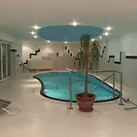 Justyna Villa *