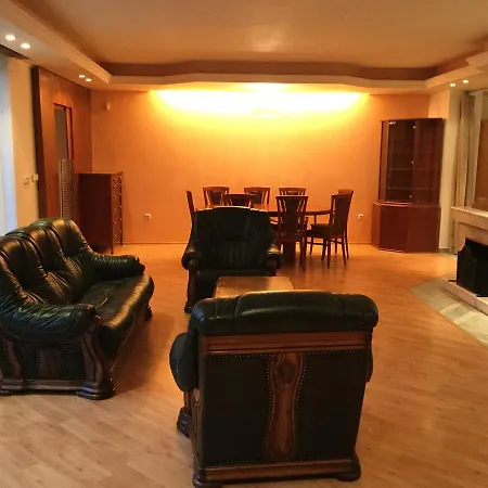 Justyna Villa