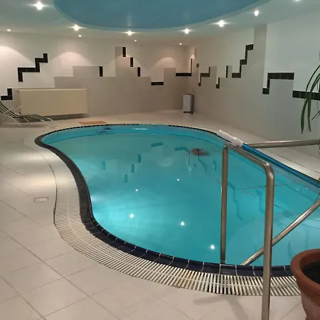 Justyna Villa *