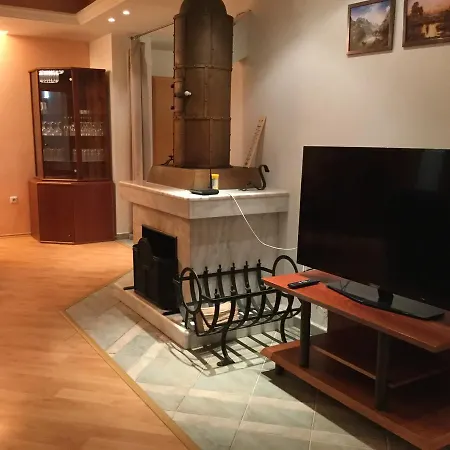 Justyna Villa *
